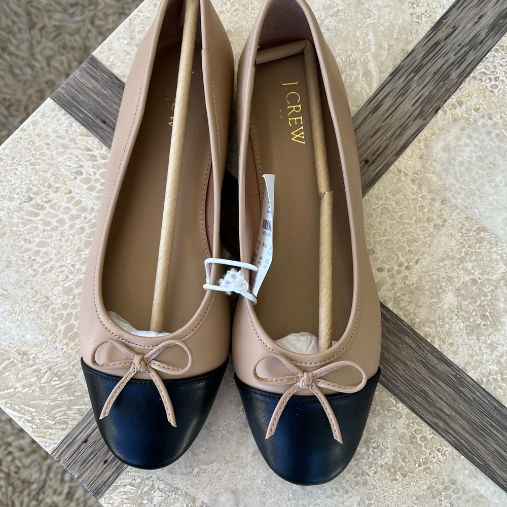 J. Crew Women's Beige and Black Flats